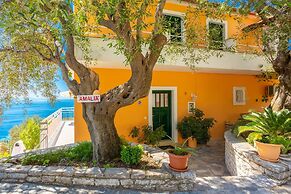 Villa Amalia Large Private Pool Walk to Beach Sea Views A C Wifi - 212