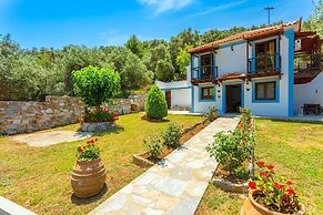 Villa Glysteri Large Private Pool Walk to Beach A C - 2125