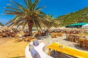 Villa Glysteri Large Private Pool Walk to Beach A C - 2125