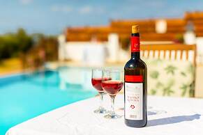 Kalisto Beach Villa Large Private Pool Walk to Beach Sea Views A C Wif