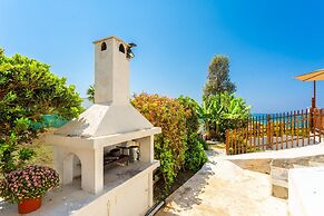 Kalisto Beach Villa Large Private Pool Walk to Beach Sea Views A C Wif