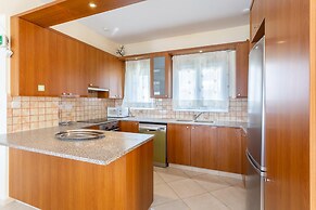 Kalisto Beach Villa Large Private Pool Walk to Beach Sea Views A C Wif