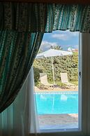 Villa Iliada Large Private Pool Walk to Beach A C Wifi Car Not Require