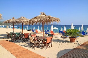 Villa Iliada Large Private Pool Walk to Beach A C Wifi Car Not Require