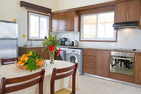 Argaka Sun Villa Ena Large Private Pool Walk to Beach Sea Views A C Wi