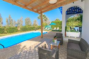 Argaka Sun Villa Thio Large Private Pool Walk to Beach Sea Views A C W