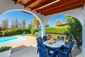 Argaka Sun Villa Thio Large Private Pool Walk to Beach Sea Views A C W