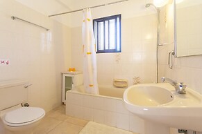 Villa Lela Tria Large Private Pool Walk to Beach Sea Views A C Wifi Ca