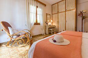 Villa Lina Large Private Pool Walk to Beach Sea Views A C Wifi Eco-fri