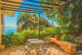 Villa Lina Large Private Pool Walk to Beach Sea Views A C Wifi Eco-fri