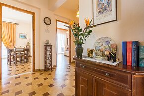 Villa Lina Large Private Pool Walk to Beach Sea Views A C Wifi Eco-fri