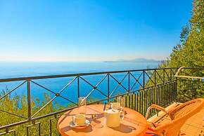 Villa Lina Large Private Pool Walk to Beach Sea Views A C Wifi Eco-fri