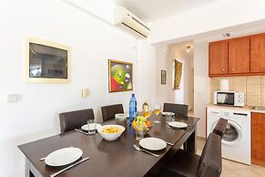 Villa Cherry Large Private Pool Walk to Beach Sea Views A C Wifi Car N