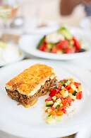 Villa Peach Large Private Pool Walk to Beach Sea Views A C Wifi Car No