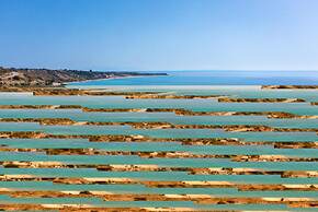 Villa Peach Large Private Pool Walk to Beach Sea Views A C Wifi Car No