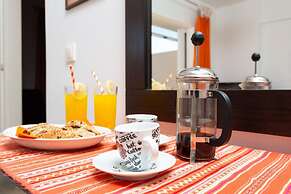 Villa Peach Large Private Pool Walk to Beach Sea Views A C Wifi Car No