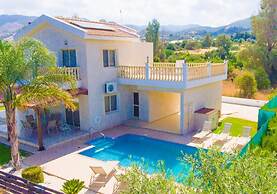 Villa Clementina Large Private Pool Walk to Beach Sea Views A C Wifi E