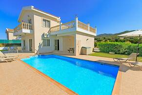 Villa Rose Large Private Pool Walk to Beach Sea Views A C Wifi - 2184