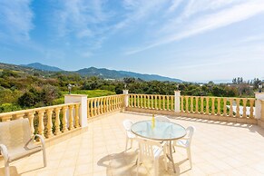 Villa Rose Large Private Pool Walk to Beach Sea Views A C Wifi - 2184
