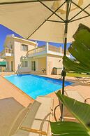 Villa Rose Large Private Pool Walk to Beach Sea Views A C Wifi - 2184