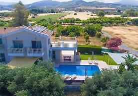 Villa Rose Large Private Pool Walk to Beach Sea Views A C Wifi - 2184