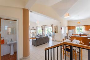 Villa Chrystalla Large Private Pool Walk to Beach Sea Views A C Wifi -
