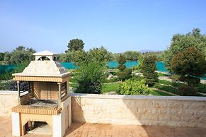 Villa Prodromi Large Private Pool A C Wifi - 1977