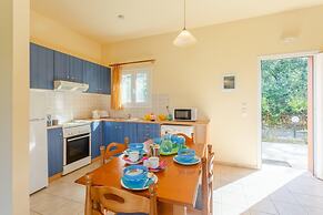 Villa Russa Anna Large Private Pool Walk to Beach Sea Views Wifi Car N