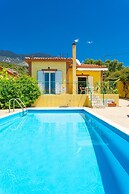 Villa Russa Anna Large Private Pool Walk to Beach Sea Views Wifi Car N