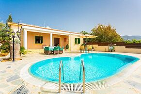 Villa Constantinos Large Private Pool Walk to Beach Sea Views A C Wifi