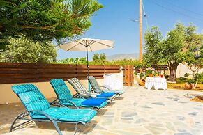 Villa Constantinos Large Private Pool Walk to Beach Sea Views A C Wifi