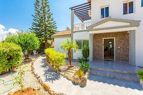 Villa Zenon Large Private Pool Walk to Beach Sea Views A C Wifi Car No