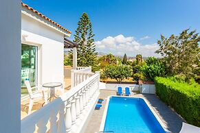 Villa Zenon Large Private Pool Walk to Beach Sea Views A C Wifi Car No