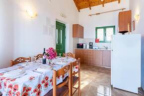 Villa Martha Large Private Pool Walk to Beach Sea Views A C Wifi Car N