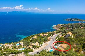 Villa Martha Large Private Pool Walk to Beach Sea Views A C Wifi Car N