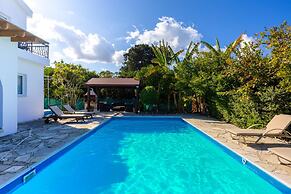 Sun Beach Villa Tria Large Private Pool Walk to Beach A C Wifi Car Not