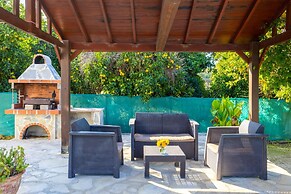 Sun Beach Villa Tria Large Private Pool Walk to Beach A C Wifi Car Not