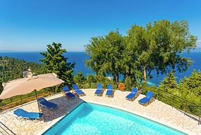 Villa Nefeli Large Private Pool Walk to Beach Sea Views A C Wifi Car N