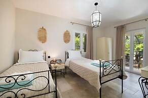 Villa Nefeli Large Private Pool Walk to Beach Sea Views A C Wifi Car N