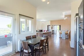 Villa Thetis Large Private Pool Walk to Beach Sea Views A C Wifi Car N