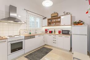 Villa Katerina Large Private Pool Walk to Beach Sea Views A C Wifi Car