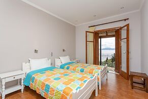 Villa Katerina Large Private Pool Walk to Beach Sea Views A C Wifi Car