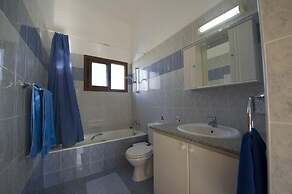 Villa Fostira Large Private Pool Walk to Beach A C Wifi Eco-friendly -