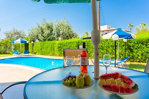 Villa Fostira Large Private Pool Walk to Beach A C Wifi Eco-friendly -