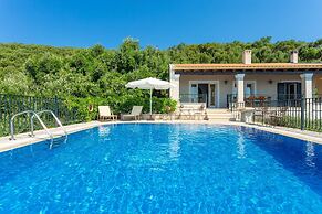 Villa Elpida Private Pool Walk to Beach Sea Views A C Wifi Car Not Req