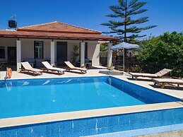 Villa Maro Large Private Pool A C Wifi - 2424