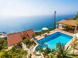 Villa Aris Large Private Pool Walk to Beach Sea Views A C Wifi - 2453