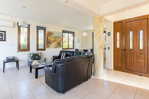 Villa Georgios Large Private Pool Walk to Beach Sea Views A C Wifi Eco