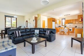 Villa Georgios Large Private Pool Walk to Beach Sea Views A C Wifi Eco