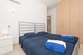 Villa Mia Private Pool Walk to Beach A C Wifi Car Not Required Eco-fri